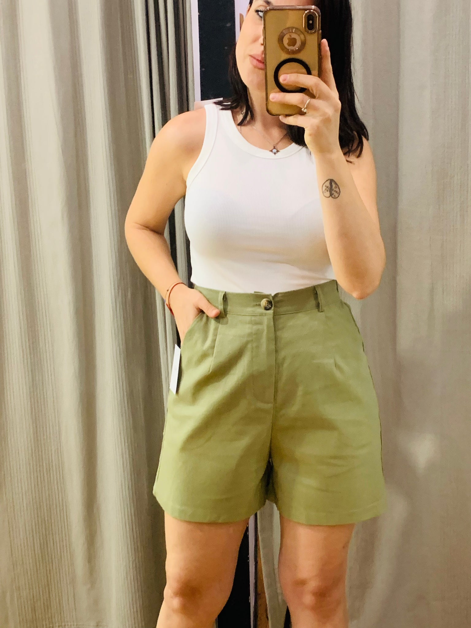 Pantalón short verde